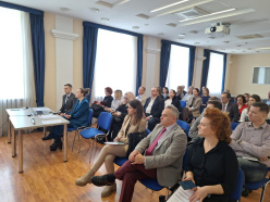 Seminar: &quot;Hong Kong: Advantages and Opportunities&quot;