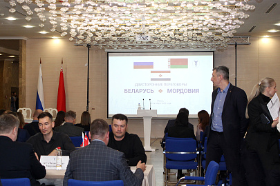 Деловые круги Беларуси и Мордовии провели более 100 переговоров для углубления кооперации
